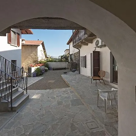 Levoasi 3 - Lake&mountain View Escape * Levo